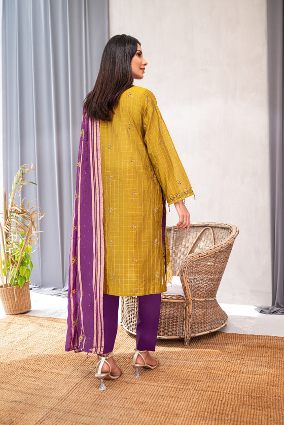 Zeenat -Unstitched-3Pc Embroidered Cotton Suit