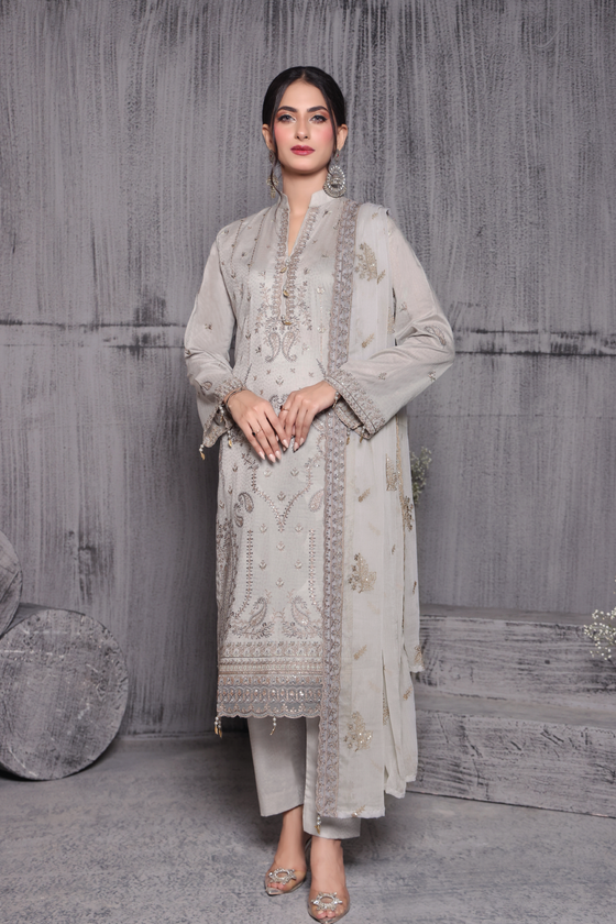 KAHANI CHAPTER-2-LUXURY EXCLUSIVE JACQUARD FESTIVE EDIT-3pc Unstitched